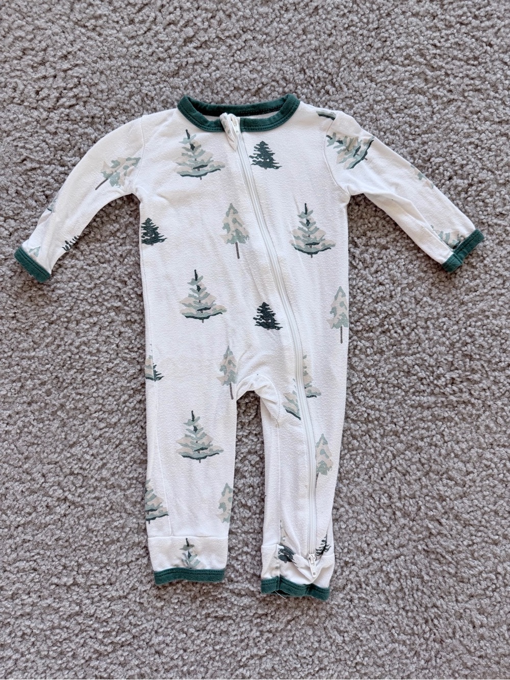 Kyte Baby “Green Tree” Zipper Romper